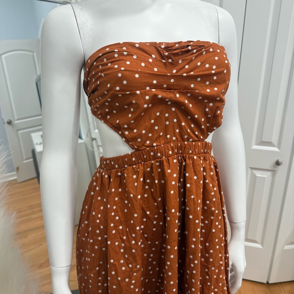 Forever 21 Brown Strapless Dress with White Dots - Picture 2 of 4
